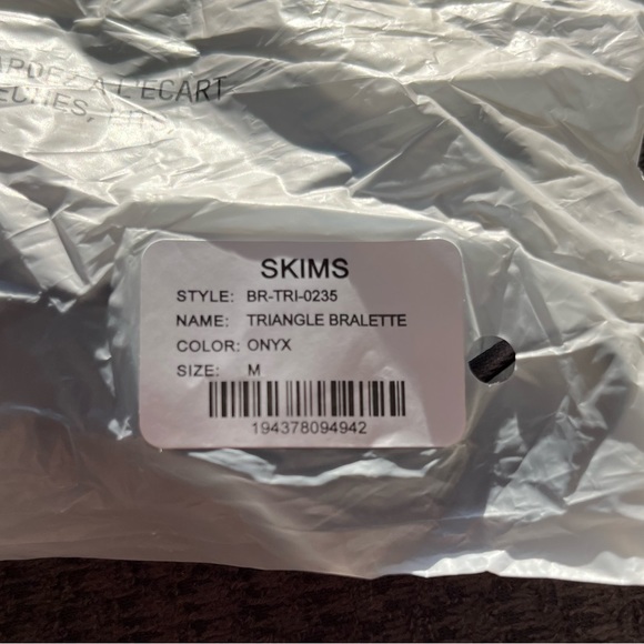 SKIMS bundle - Picture 12 of 14